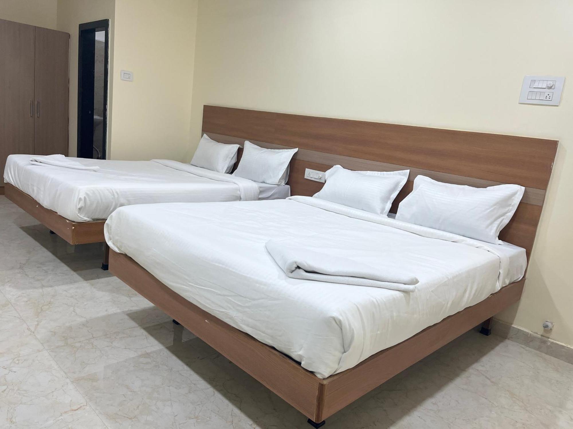 Hotel Elite Swagath Grand Hyderabad Exterior foto