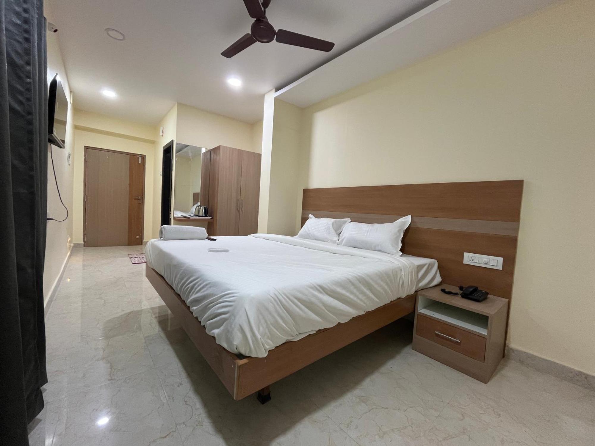 Hotel Elite Swagath Grand Hyderabad Exterior foto